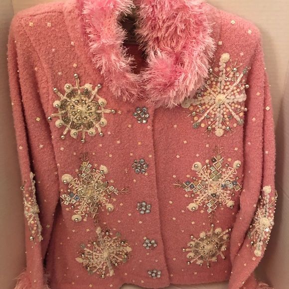 Design Options Winter/Snowflake Sweater - Picture 3 of 6